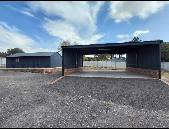 8,500M² INDUSTRIAL YARD TO LET IN BREDELL